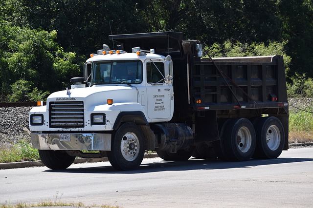 Image of a coal-transporting truck, representing how WV attorney Jason Harwood helps you recover damages for injuries in WV coal truck accidents.